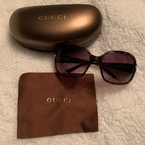 Gucci tortoise shell sunglasses